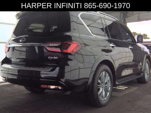 Used 2024 INFINITI QX80 Luxe w/ Cargo Package image 3