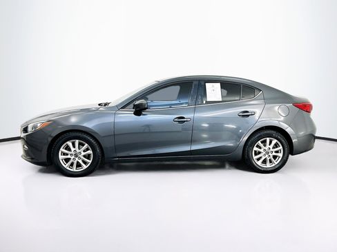 Used 2016 MAZDA MAZDA3 i Sport w/ Preferred Equipment Package image 4