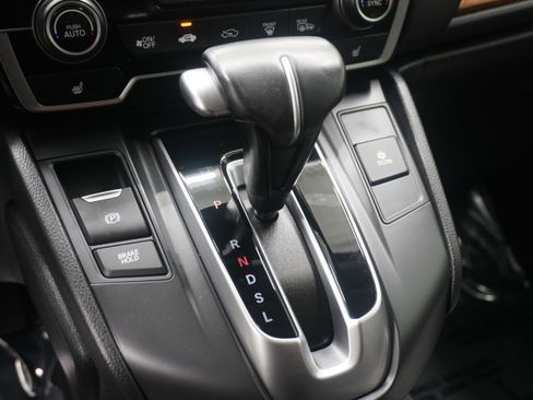 Used 2018 Honda CR-V Touring image 23