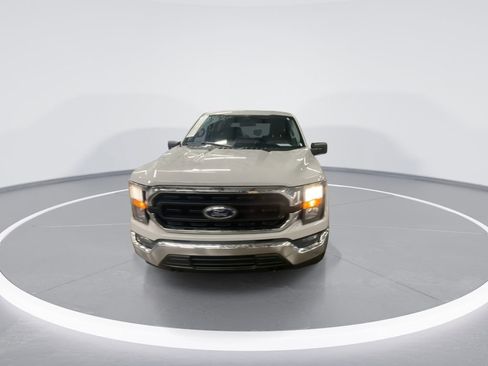 Used 2023 Ford F150 XLT image 3
