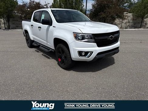 Used 2018 Chevrolet Colorado LT w/ Redline Special Edition AWD/4WD image 13