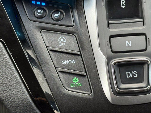 Used 2025 Honda Odyssey Elite image 32