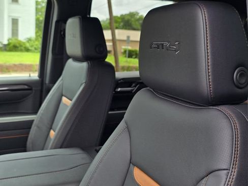 New 2026 GMC Sierra 1500 AT4 w/ AT4 Premium Package AWD/4WD image 22