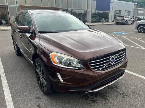Used 2017 Volvo XC60 T6 Inscription w/ Climate Package AWD/4WD image 3