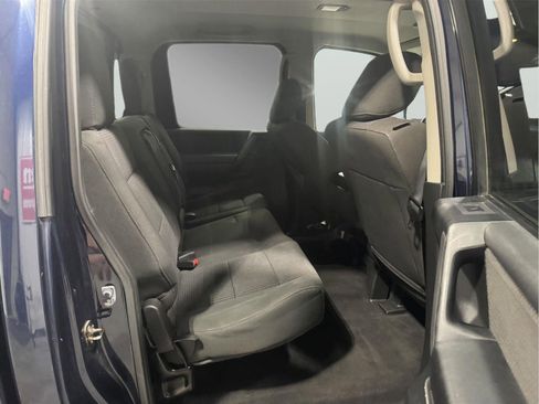 Used 2012 Nissan Titan SV image 11