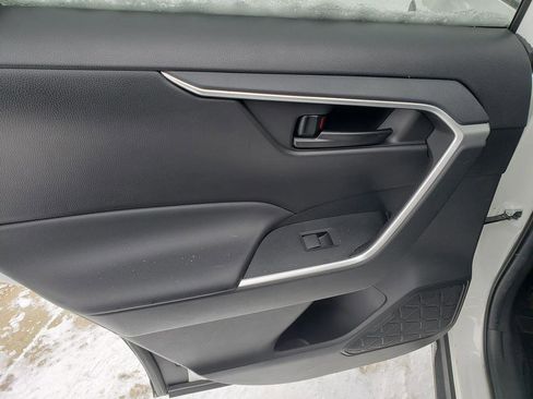 Used 2023 Toyota RAV4 LE image 20