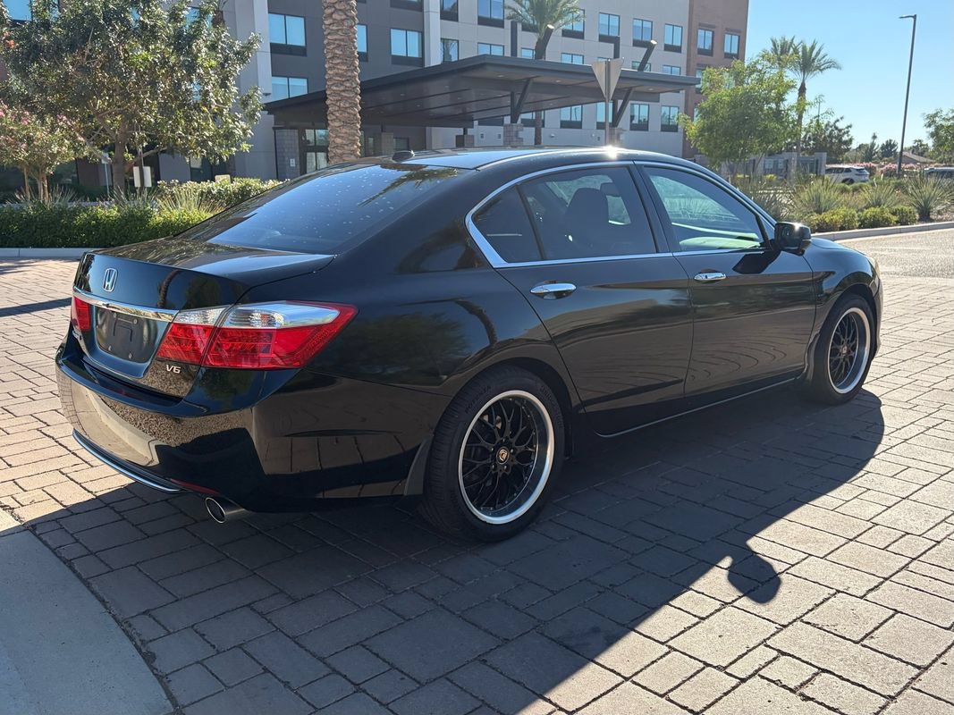 Used 2013 Honda Accord EX-L image 3