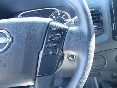 Used 2023 Nissan Frontier SV w/ Midnight Edition Package RWD image 23