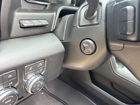 New 2026 GMC Sierra 1500 AT4X w/ LPO, Black Badging Package AWD/4WD image 28