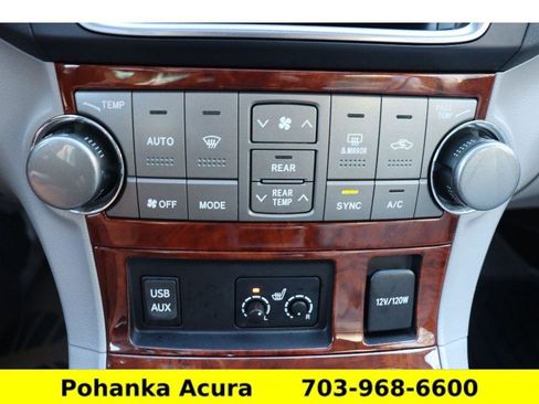 Used 2013 Toyota Highlander Limited image 17