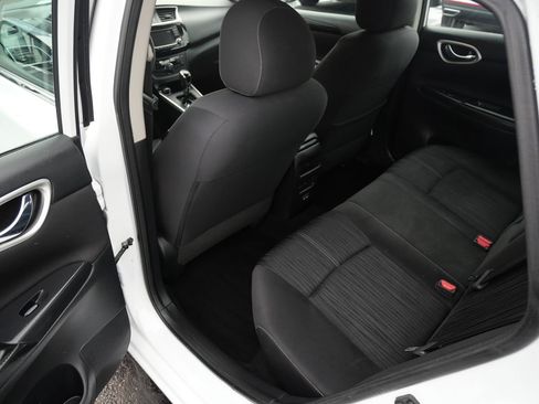 Used 2018 Nissan Sentra SV image 18