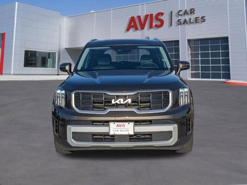 Used 2025 Kia Telluride S FWD image 2