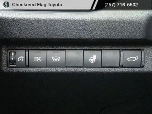 Used 2024 Toyota RAV4 SE w/ Weather & Moonroof Package image 25