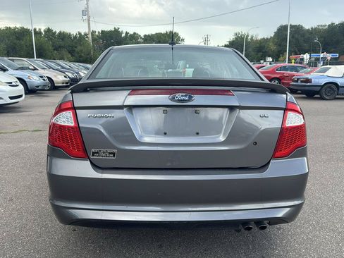 Used 2010 Ford Fusion SE FWD image 6