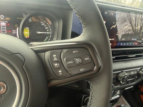 New 2025 Jeep Wrangler Unlimited Sport S 4xe w/ Convenience Group AWD/4WD image 17