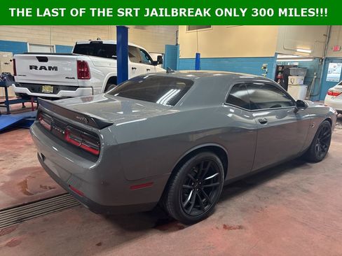 Used 2023 Dodge Challenger SRT Hellcat image 5