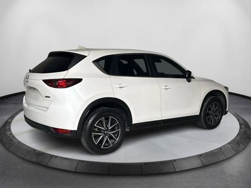 Used 2018 MAZDA CX-5 Touring image 5