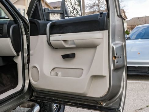 Used 2008 Chevrolet Silverado 2500 LT w/ Suspension Package, Off-Road image 38