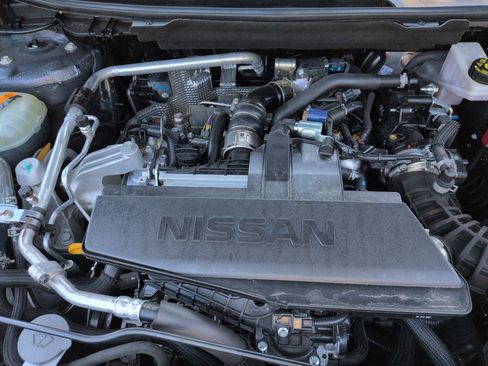 Used 2026 Nissan Rogue SV AWD/4WD image 35