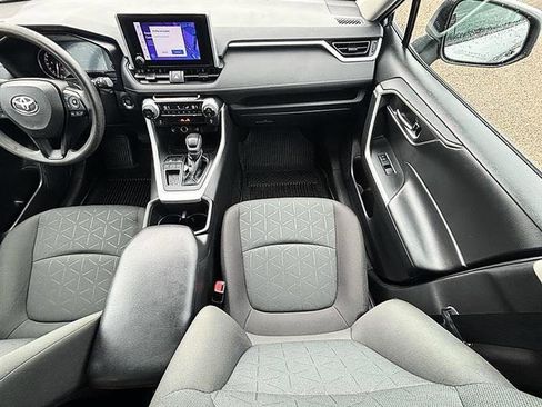 Used 2023 Toyota RAV4 XLE w/ Convenience Package image 12