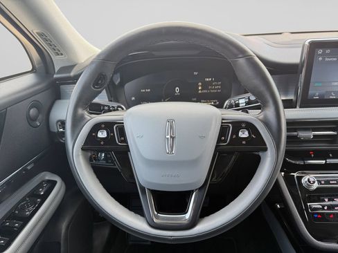 Used 2021 Lincoln Corsair Reserve w/ Elements Package AWD/4WD image 11