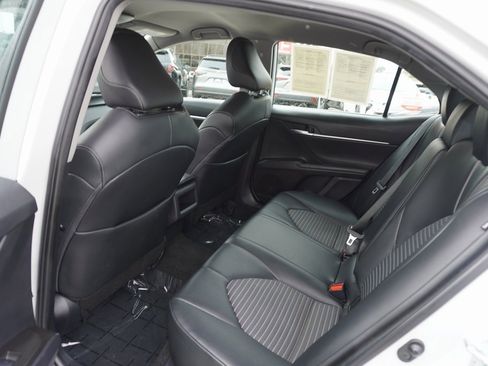 Certified 2023 Toyota Camry SE image 11