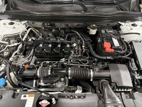Used 2022 Honda Accord Sport image 35