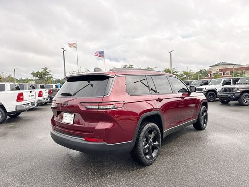 New 2026 Jeep Grand Cherokee L Limited RWD image 3