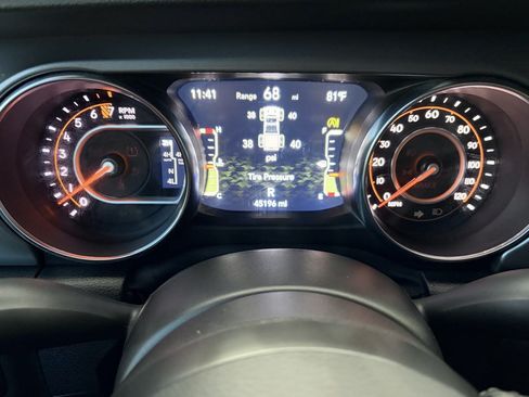 Used 2022 Jeep Gladiator Sport AWD/4WD image 21