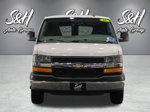 Used 2016 Chevrolet Express 3500 LT w/ LT Preferred Equipment Group RWD image 14