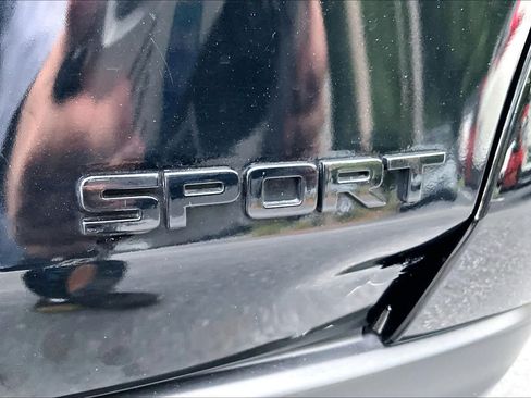 Used 2024 Honda HR-V Sport image 10
