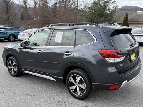 Used 2019 Subaru Forester Touring image 7
