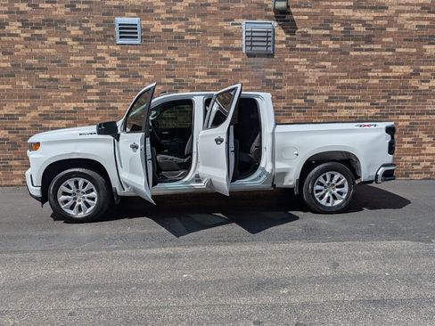 Used 2021 Chevrolet Silverado 1500 Custom w/ LPO, Dark Essentials Package AWD/4WD image 37