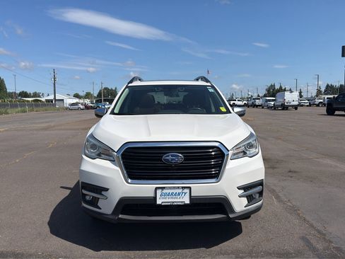 Used 2019 Subaru Ascent Touring AWD/4WD image 2