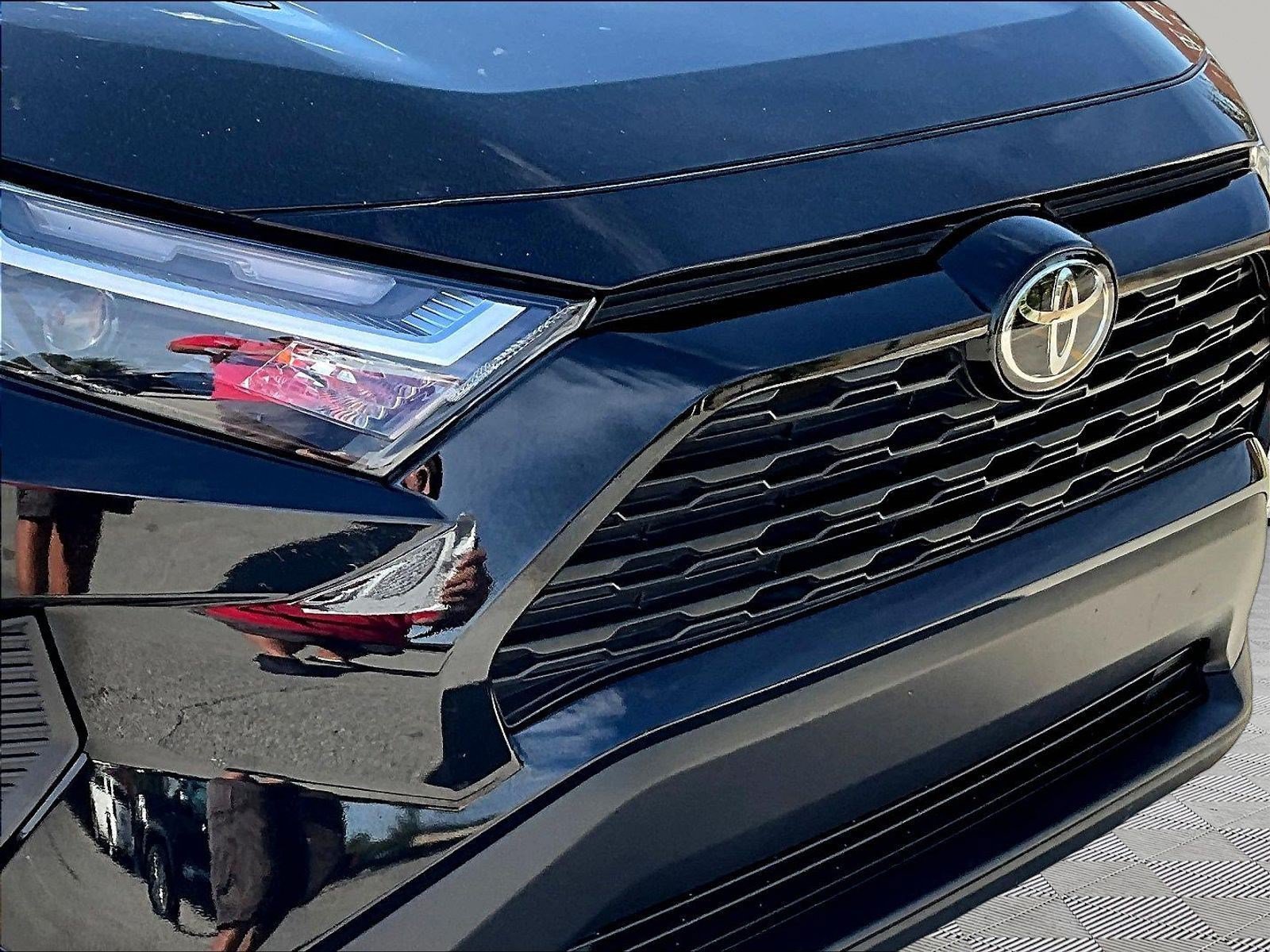 Used 2023 Toyota RAV4 XLE w/ Convenience Package AWD/4WD image 33