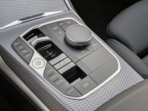 New 2026 BMW 330i xDrive Sedan w/ M Sport Package image 26