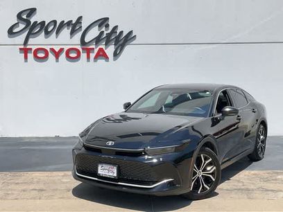 Used 2025 Toyota Crown