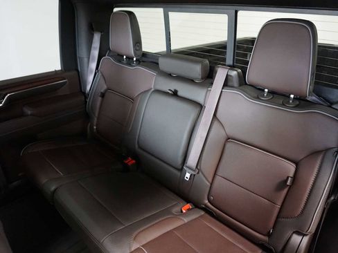 Certified 2024 GMC Sierra 3500 Denali w/ Denali Reserve Package image 23