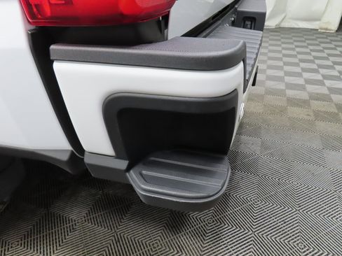 Used 2024 Ford F250 Lariat w/ Lariat Ultimate Package image 48