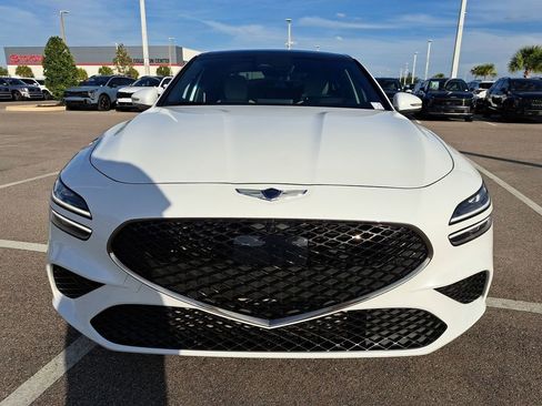 Used 2022 Genesis G70 3.3T image 9