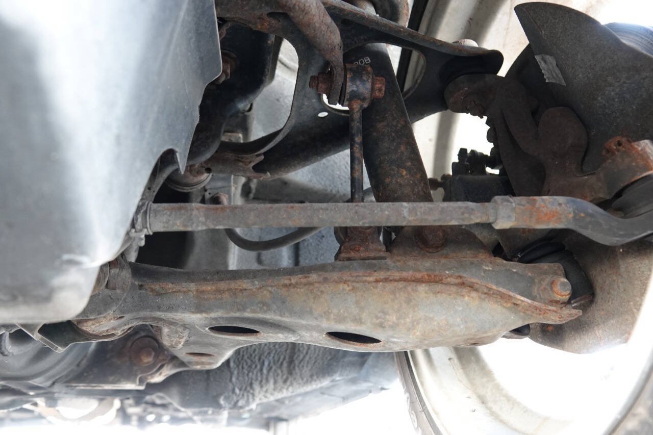 Used 1996 MAZDA MX-5 Miata RWD image 98