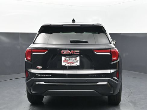 Used 2026 GMC Terrain Elevation FWD image 5