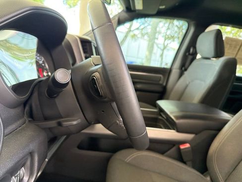 Used 2019 RAM 1500 Big Horn RWD image 44