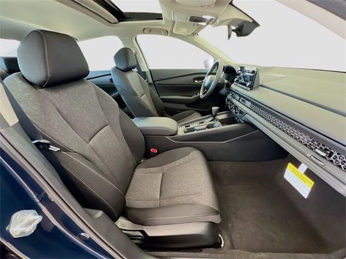 New 2025 Honda Accord SE image 31
