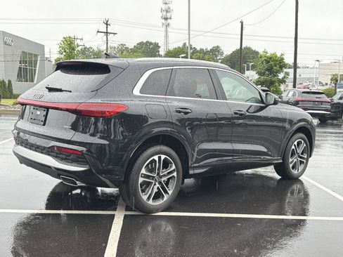 Used 2025 Audi Q5 Premium w/ Premium Plus AWD/4WD image 6