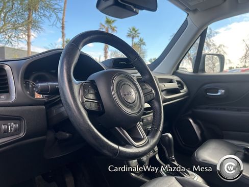 Used 2020 Jeep Renegade Limited image 14
