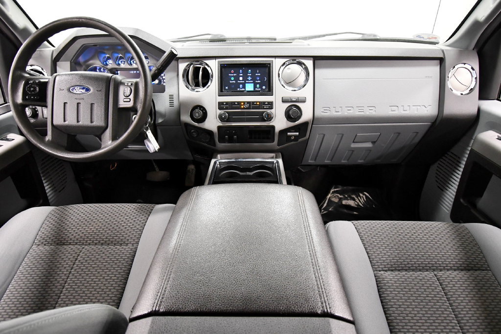 Used 2016 Ford F350 XLT w/ XLT Value Package AWD/4WD image 3
