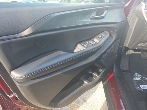 New 2025 Jeep Grand Cherokee L Altitude image 8