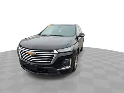 Certified 2023 Chevrolet Traverse Premier AWD/4WD image 3