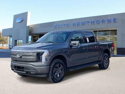 New 2025 Ford F150 Lightning Lariat image 3